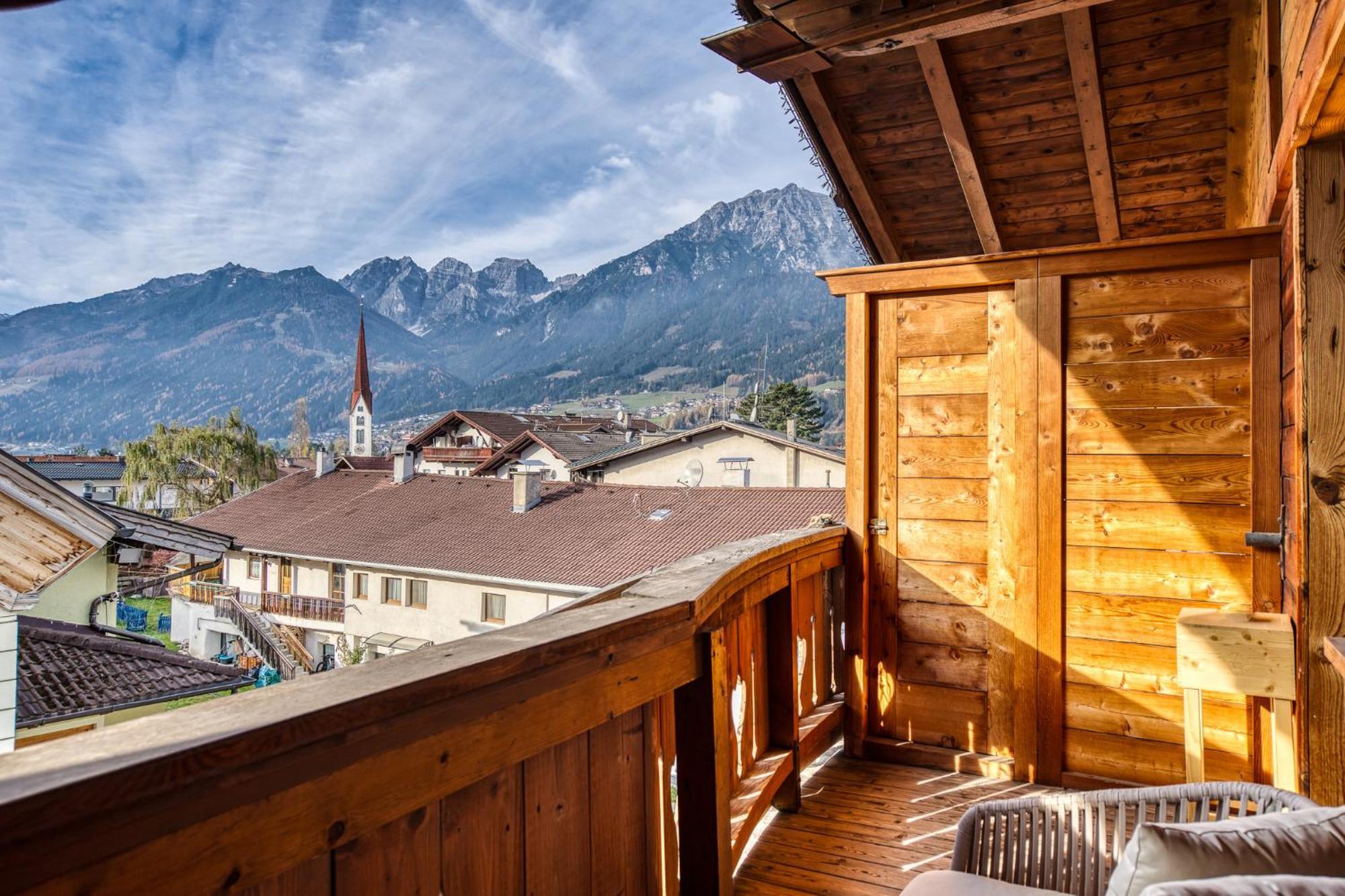 Hotel Alpenstolz Mieders Eksteriør billede