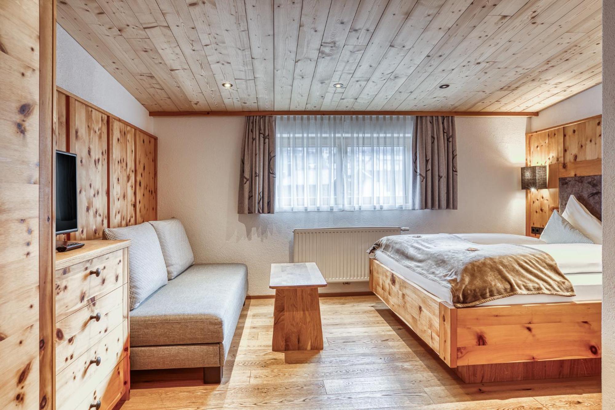 Hotel Alpenstolz Mieders Eksteriør billede
